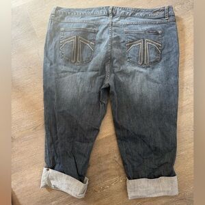 Seven7  Premium Demin Capris